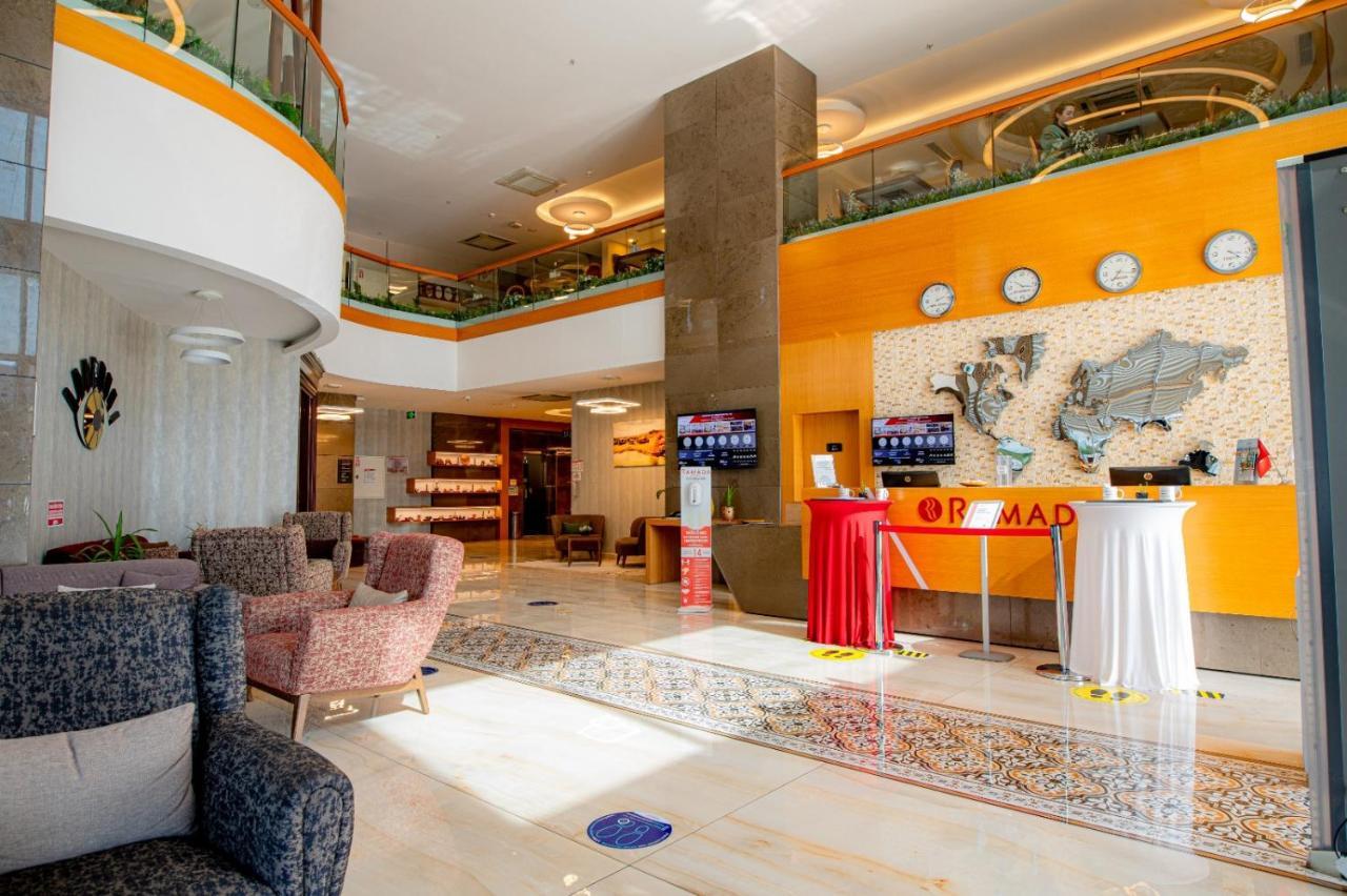 Ramada By Wyndham Diyarbakir Hotell Exteriör bild