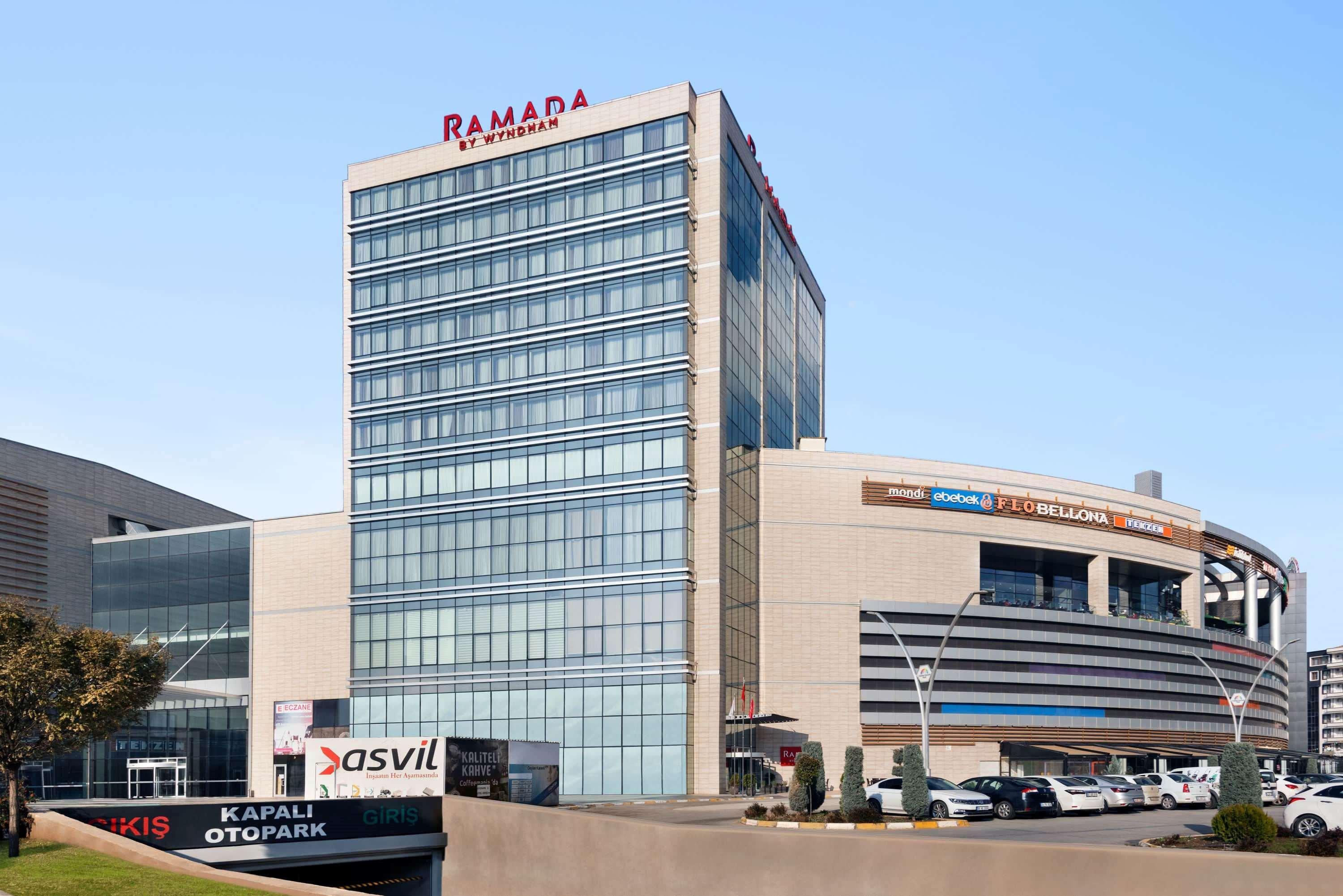 Ramada By Wyndham Diyarbakir Hotell Exteriör bild