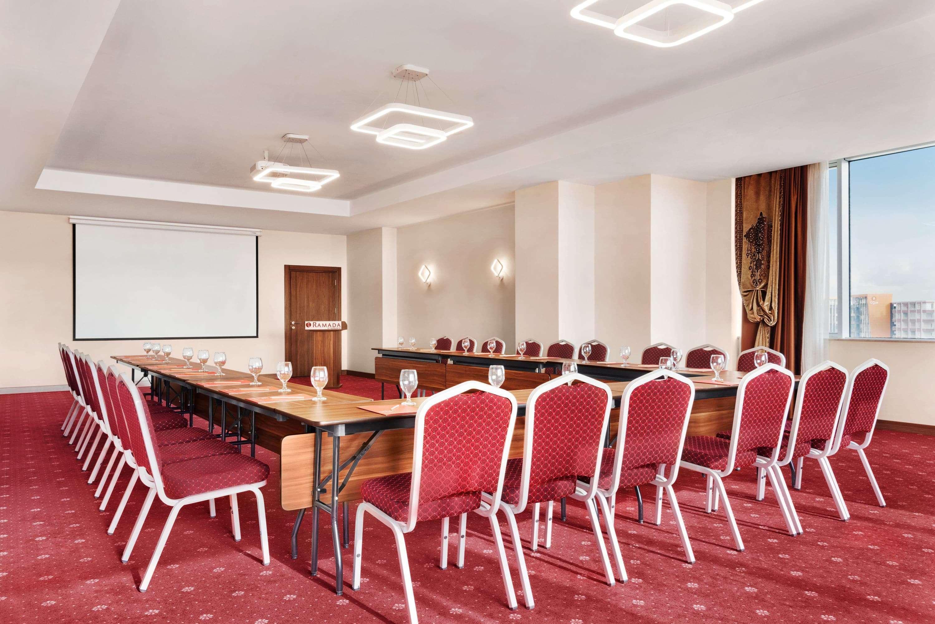 Ramada By Wyndham Diyarbakir Hotell Exteriör bild