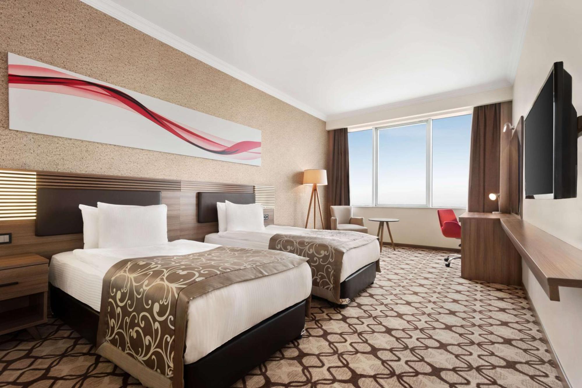 Ramada By Wyndham Diyarbakir Hotell Exteriör bild